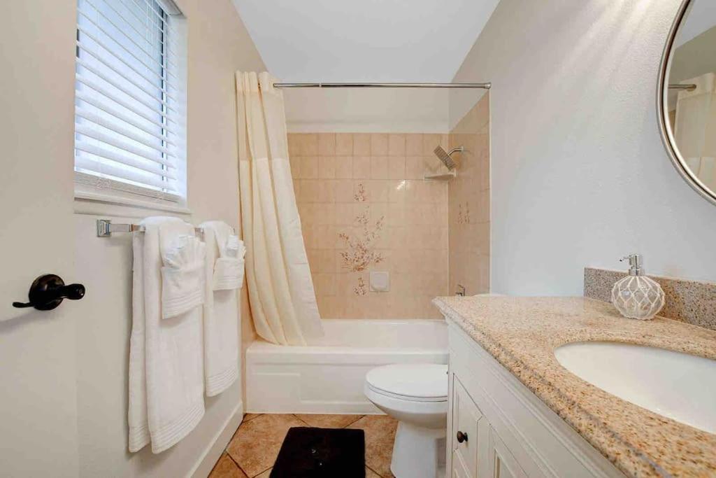 Resort Style 4 Bedroom House With Pool Minutes From Strip Las Vegas Luaran gambar